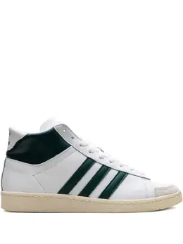 adidas: Зелёные кроссовки 