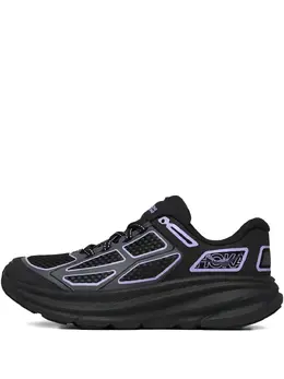 HOKA: Чёрные кроссовки 