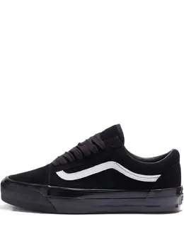 Vans: Чёрные кроссовки 