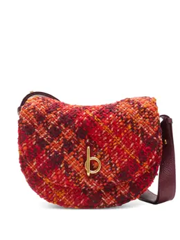 Burberry: Красная сумка 