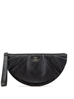 CHANEL Pre-Owned: Чёрный клатч 