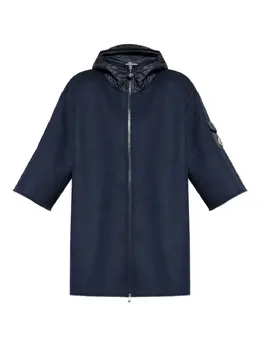 Moncler: Синяя куртка 