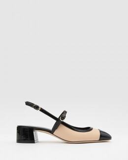 Stuart Weitzman: Бежевые туфли 