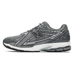 NEW BALANCE: Серые кроссовки  1906R