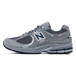 NEW BALANCE: Кроссовки  2002R