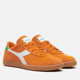 Diadora: Оранжевые кроссовки 