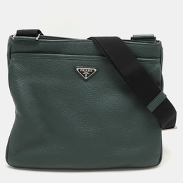 Prada: Зелёная сумка 