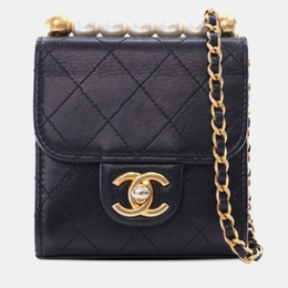 Chanel: Чёрный клатч 