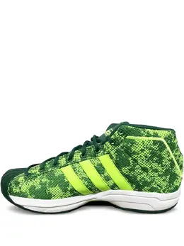 adidas: Светлые кроссовки  Pro Model