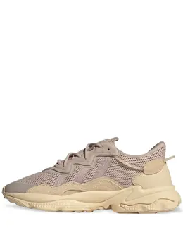 adidas: Светлые кроссовки  Ozweego