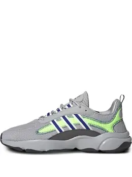 adidas: Светлые кроссовки 