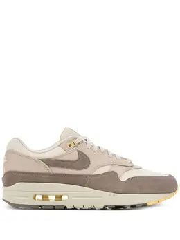 Nike: Светлые кроссовки  Air Max 1 Premium