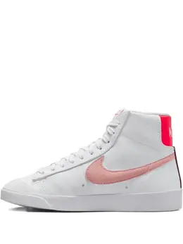 Nike: Красные кроссовки  Blazer Mid 77