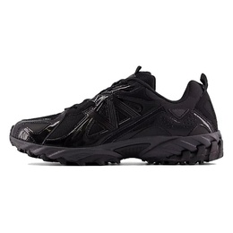 NEW BALANCE: Чёрные кроссовки 