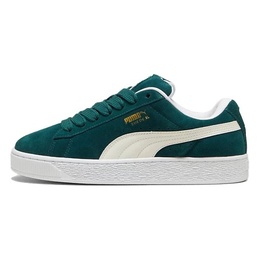 PUMA: Зелёные кроссовки  Suede
