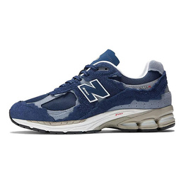 NEW BALANCE: Кроссовки  2002R
