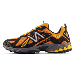 NEW BALANCE: Чёрные кроссовки 