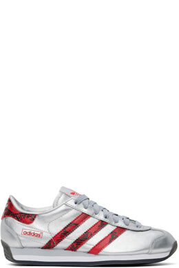 Adidas Originals: Серебристые кроссовки 