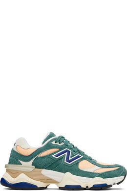 New Balance: Зелёные кроссовки  9060