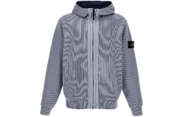 Stone Island: Голубая куртка 