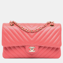 Chanel: Розовая сумка 