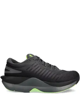Fila: Чёрные кроссовки 