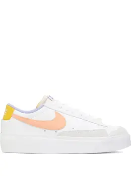 Nike: Светлые кроссовки  Blazer Low