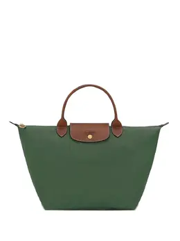 Longchamp: Зелёная сумка-шоппер  Le Pliage