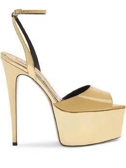 Alexandre Vauthier: Сандалии 