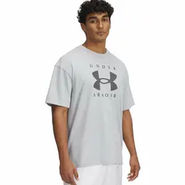 Under Armour: Спортивная футболка 