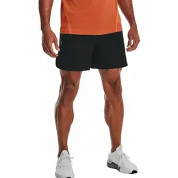 Under Armour: Чёрные шорты 