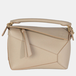 Loewe: Бежевая сумка  Puzzle