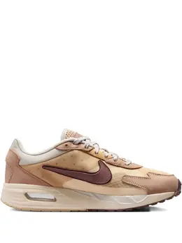 Nike: Светлые кроссовки  Air Max