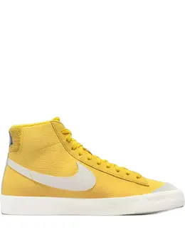 Nike: Жёлтые кроссовки  Blazer Mid 77