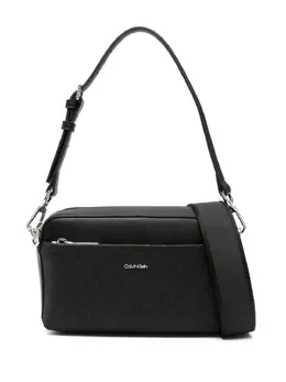 Calvin Klein: Чёрная сумка через плечо 