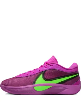 Nike: Фиолетовые кроссовки 