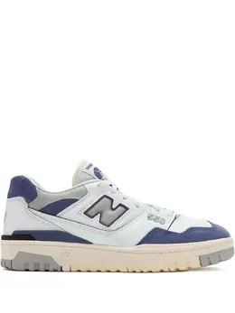 New Balance: Белые кроссовки  550