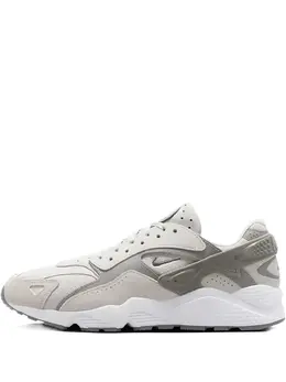 Nike: Светлые кроссовки  Air Huarache