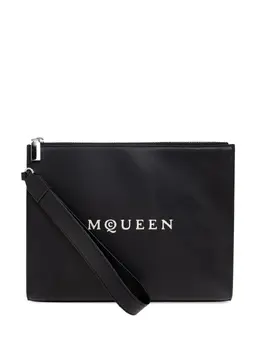 Alexander McQueen: Чёрный клатч 