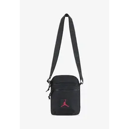 Jordan: Чёрная сумка 