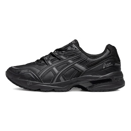 ASICS: Кроссовки 