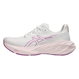 ASICS: Розовые кроссовки  Novablast