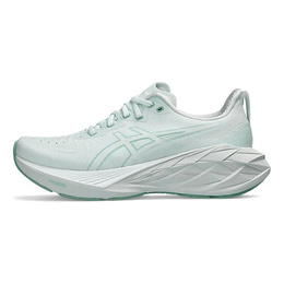 ASICS: Белые кроссовки  Novablast