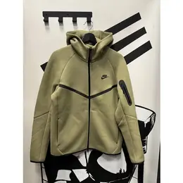 NIKE: Спортивная толстовка  Tech Fleece