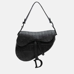 Dior: Чёрная сумка 