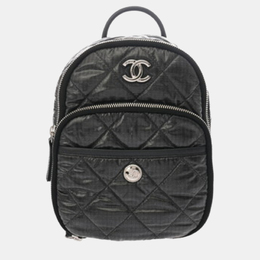 Chanel: Чёрный рюкзак 