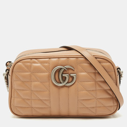 Gucci: Бежевая сумка  GG Marmont
