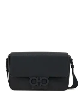 Ferragamo: Чёрная сумка  Gancini