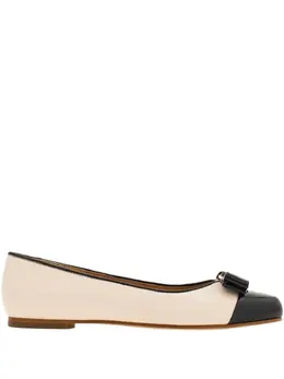 Ferragamo: Розовые балетки  Varina