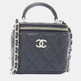 Chanel: Чёрная сумка 